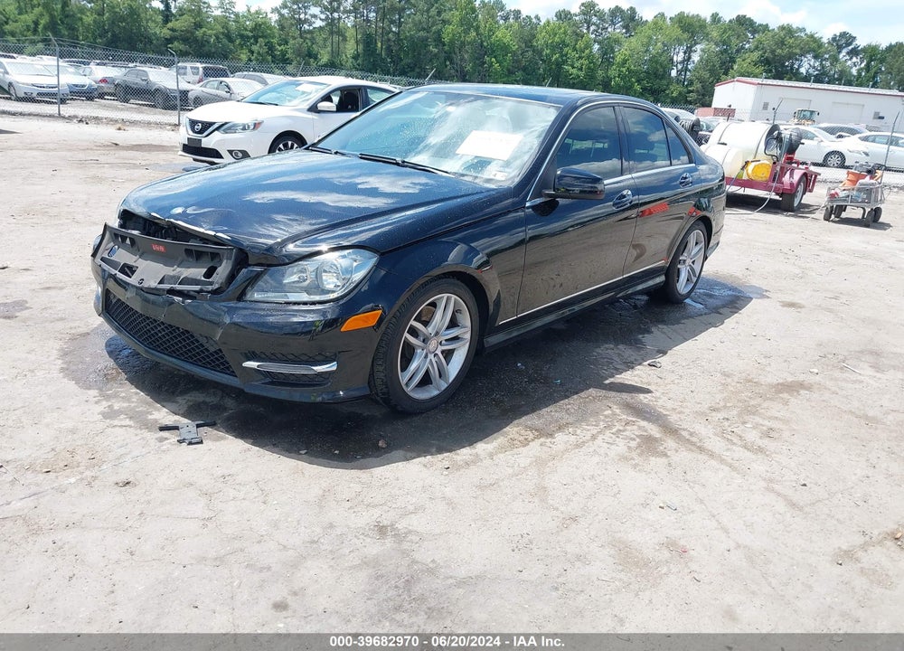 2013 MERCEDES-BENZ C 300 LUXURY 4MATIC/SPORT 4MATIC VIN: WDDGF8ABXDG042576