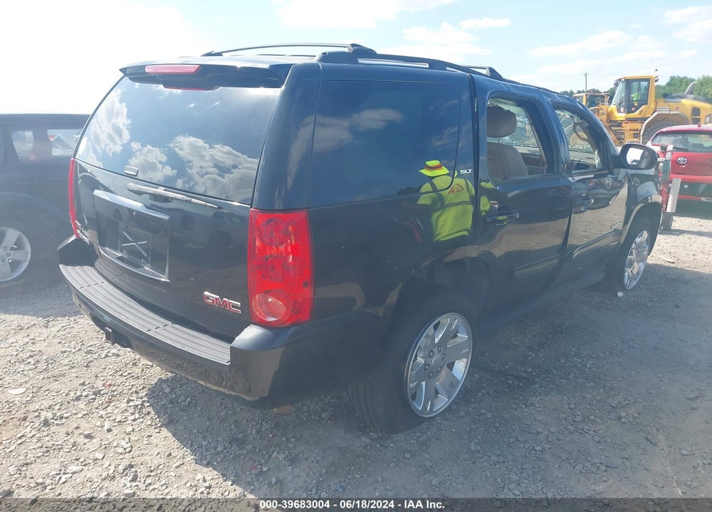 2011 GMC YUKON VIN: 1GKS2CE0XBR341308