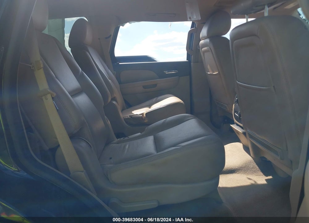 2011 GMC YUKON VIN: 1GKS2CE0XBR341308