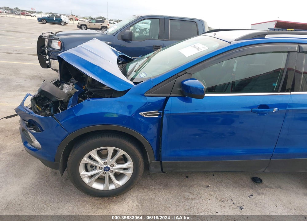 2017 FORD ESCAPE SE VIN: 1FMCU0G99HUC13843