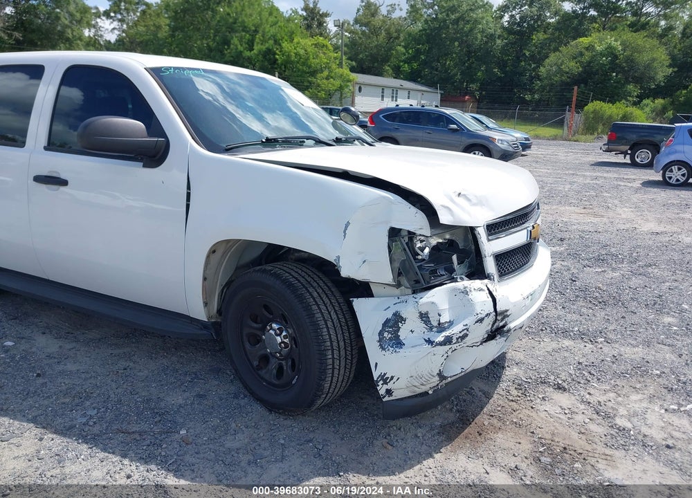2013 CHEVROLET TAHOE COMMERCIAL VIN: 1GNLC2E01DR219888