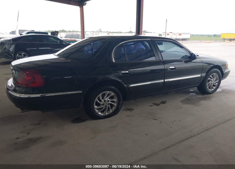 2000 LINCOLN CONTINENTAL VIN: 1LNHM97V8YY800602