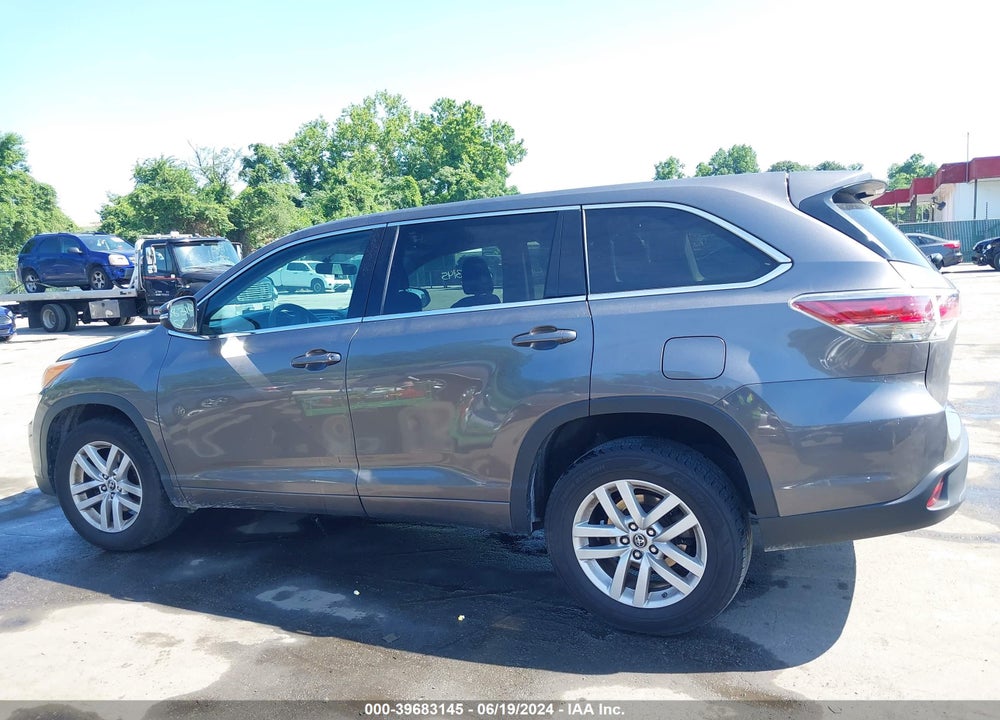 2016 TOYOTA HIGHLANDER LE VIN: 5TDZARFHXGS019121
