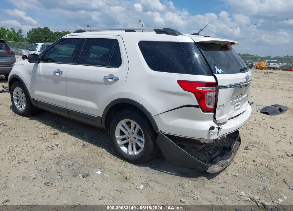2015 FORD EXPLORER XLT VIN: 1FM5K7D80FGC33820