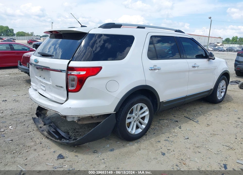 2015 FORD EXPLORER XLT VIN: 1FM5K7D80FGC33820
