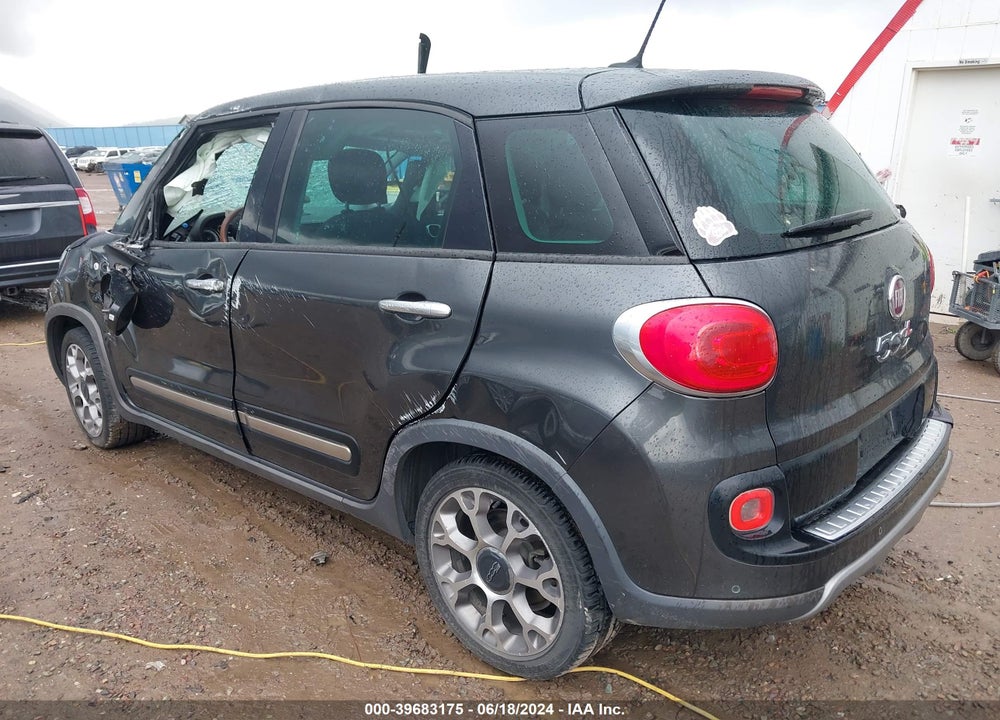 2014 FIAT 500L TREKKING VIN: ZFBCFADH9EZ013658