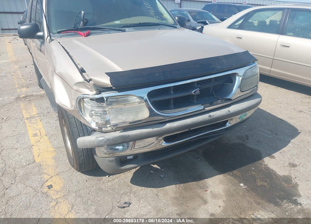 1998 FORD EXPLORER VIN: 1FMZU32P3WZB68495