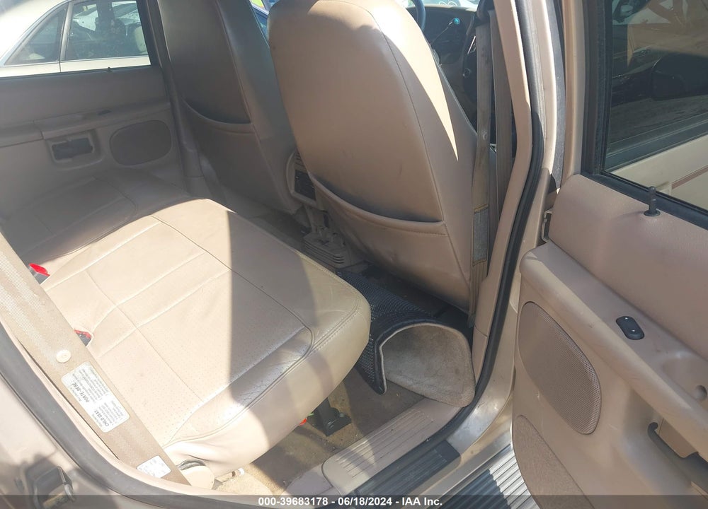 1998 FORD EXPLORER VIN: 1FMZU32P3WZB68495