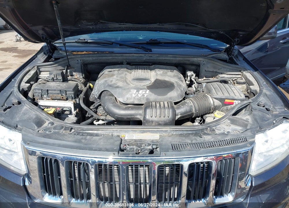 2013 JEEP GRAND CHEROKEE LAREDO VIN: 1C4RJFAG8DC587054