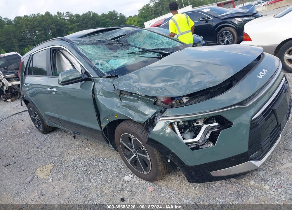2024 KIA NIRO SX VIN: KNDCT3LE8R5137975