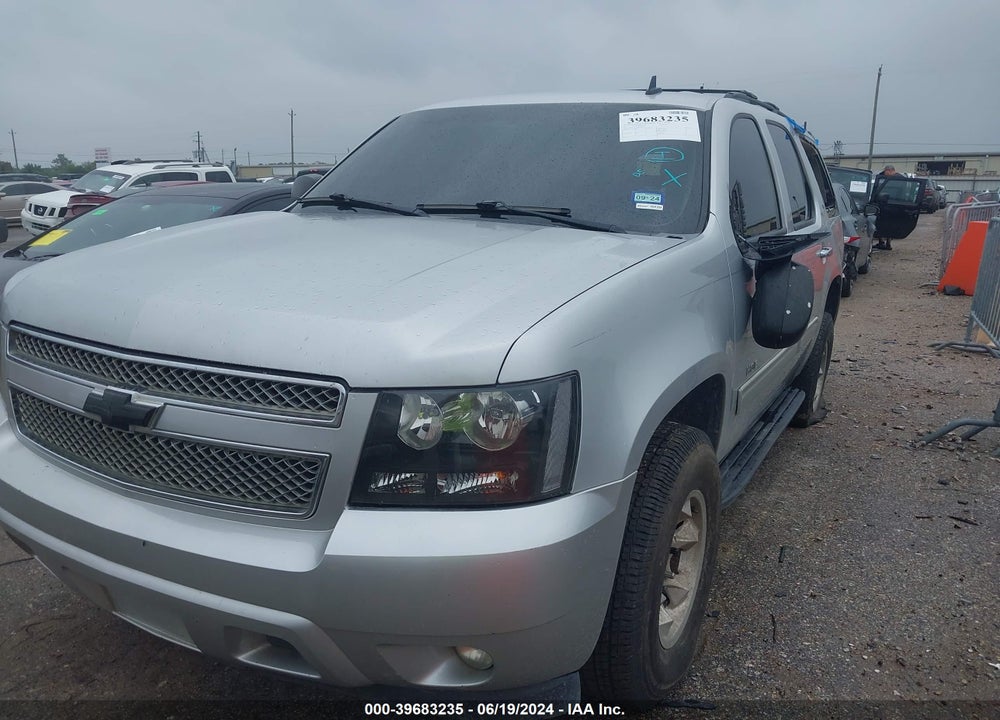 2011 CHEVROLET TAHOE LT VIN: 1GNSCBE08BR154756