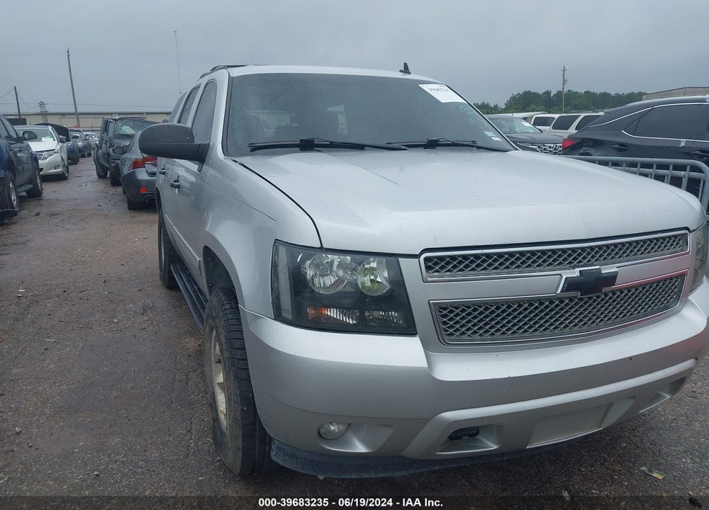 2011 CHEVROLET TAHOE LT VIN: 1GNSCBE08BR154756