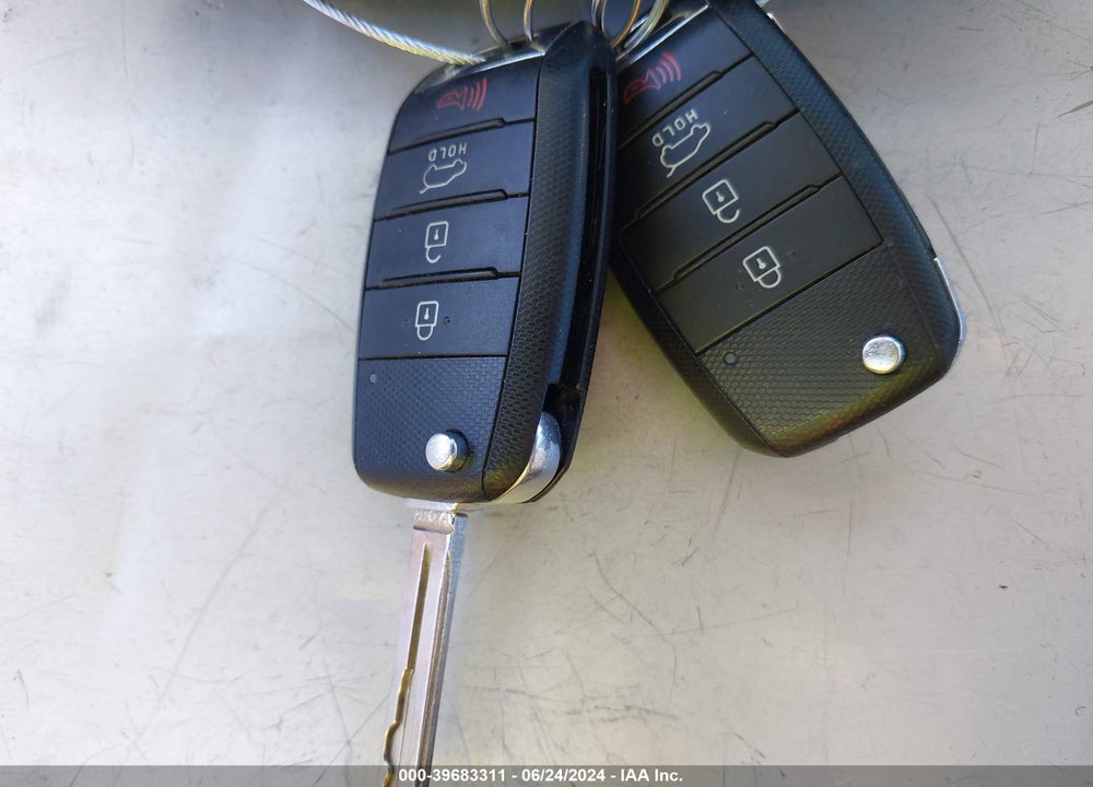 2014 KIA SOUL VIN: KNDJP3A59E7093353