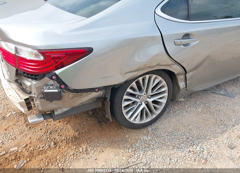 2015 LEXUS ES 350 VIN: JTHBK1GG3F2210874