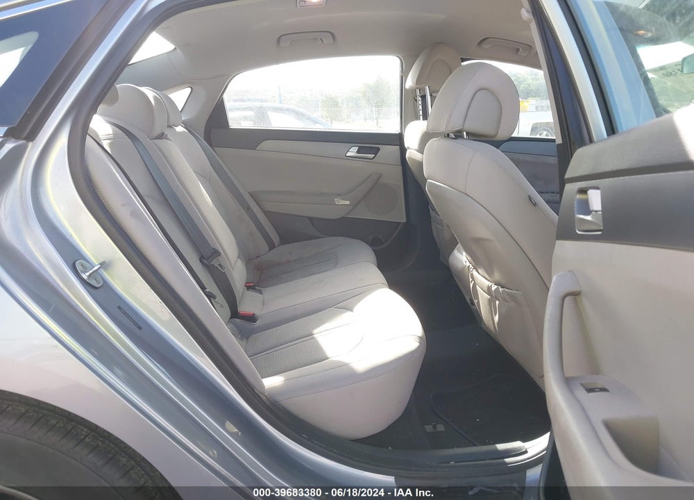 2017 HYUNDAI SONATA VIN: 5NPE24AF8HH533772