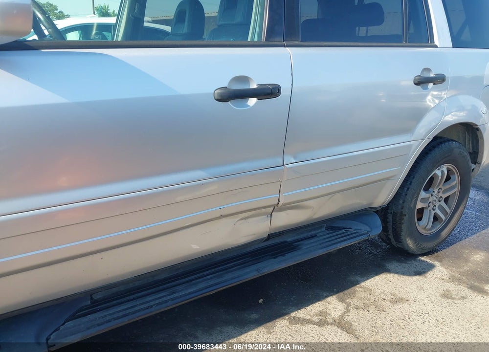 2005 HONDA PILOT EX-L VIN: 2HKYF18565H508961