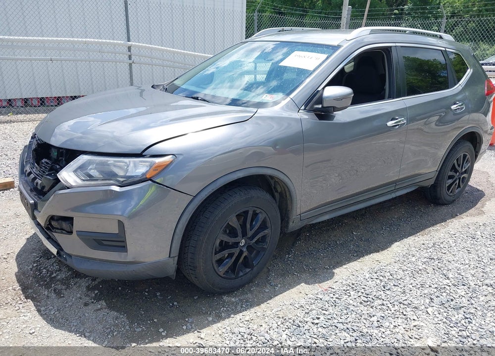 2018 NISSAN ROGUE SV VIN: KNMAT2MV5JP542670