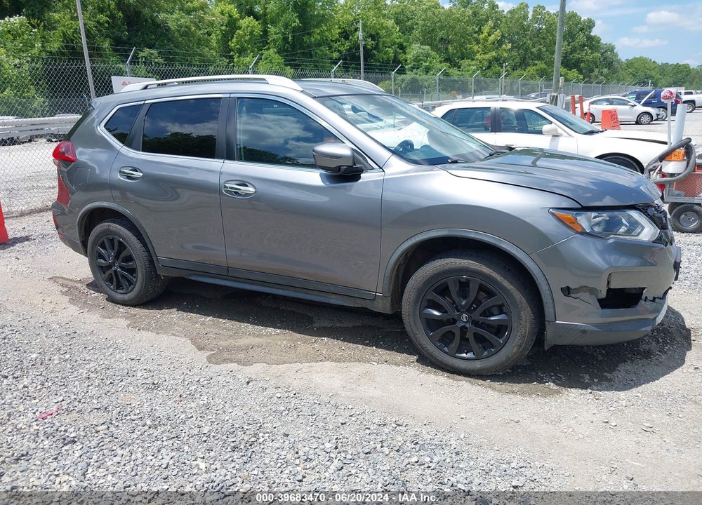 2018 NISSAN ROGUE SV VIN: KNMAT2MV5JP542670