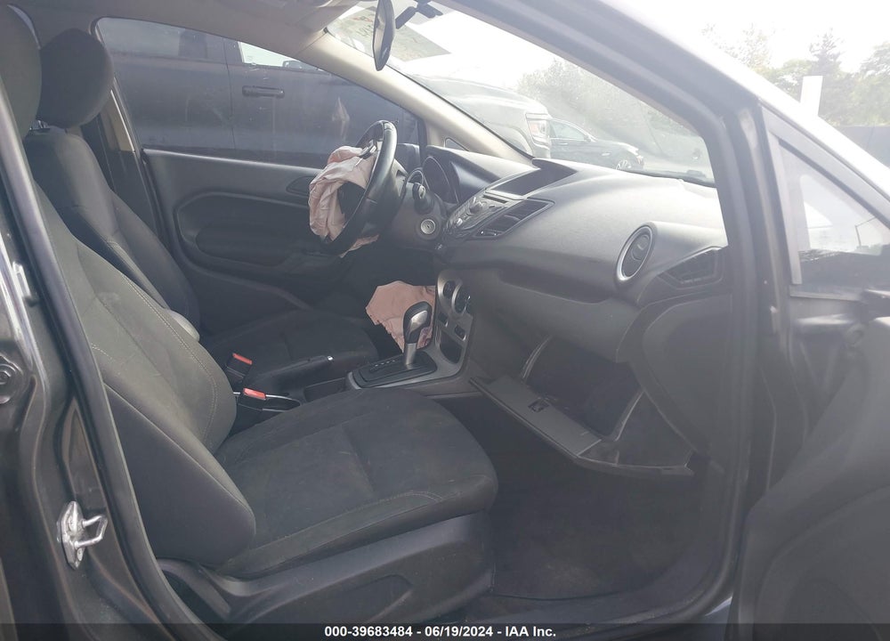 2015 FORD FIESTA SE VIN: 3FADP4BJ5FM172188