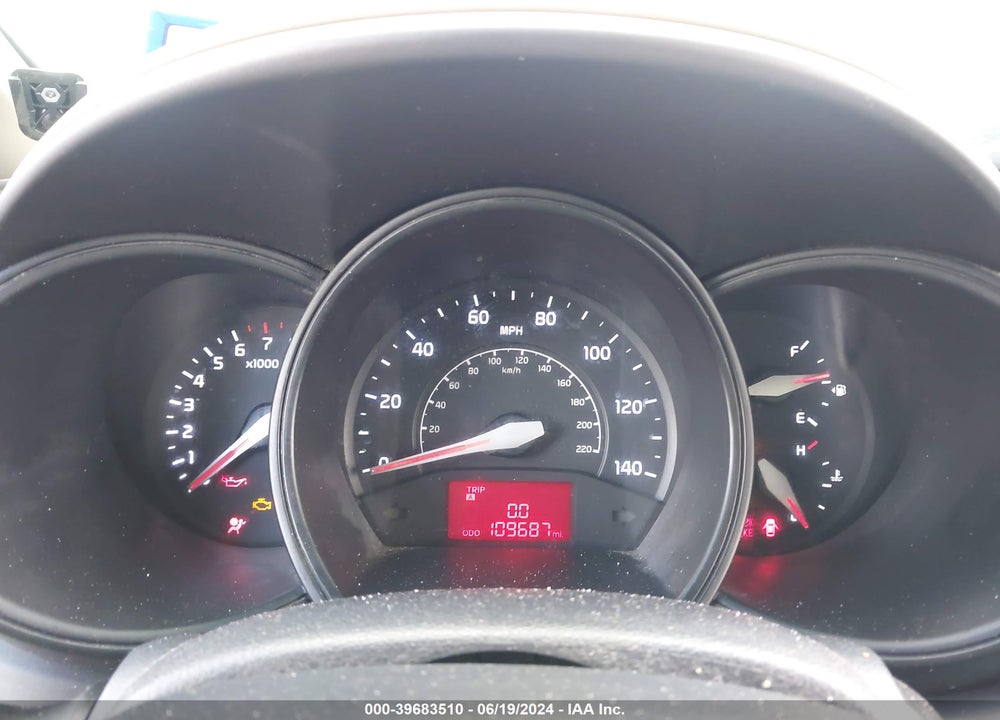 2014 KIA RIO VIN: KNADN4A31E6370684