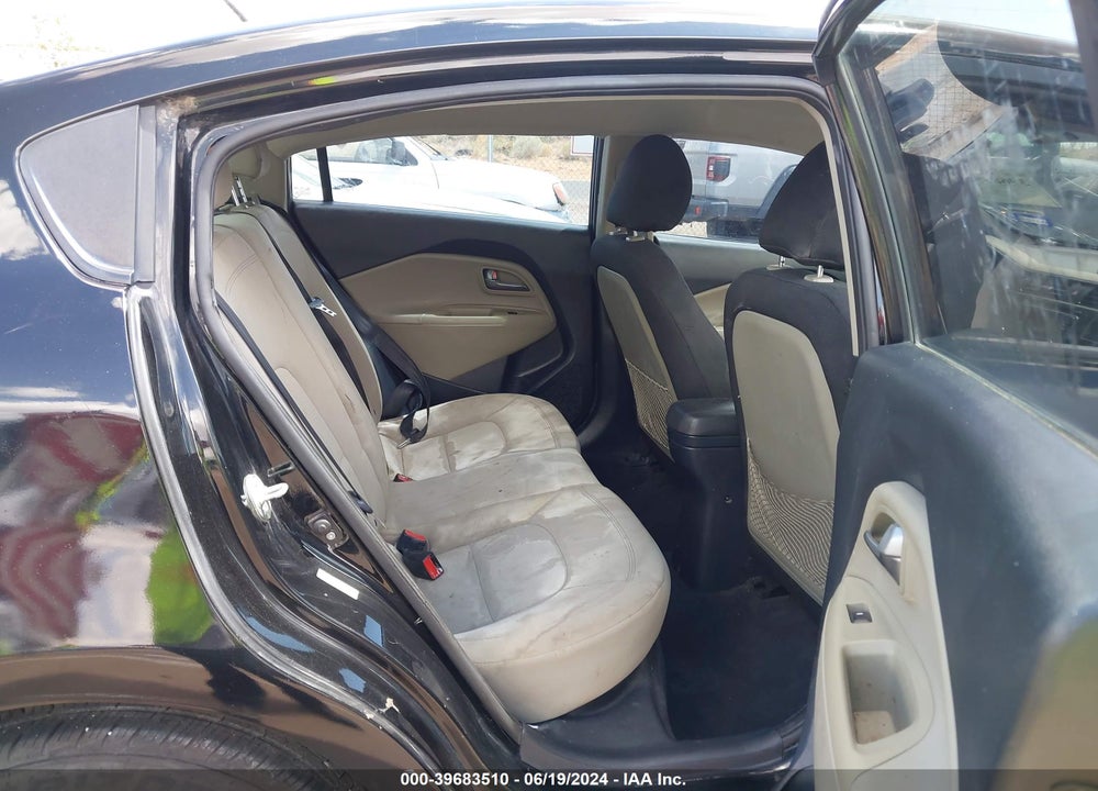 2014 KIA RIO VIN: KNADN4A31E6370684