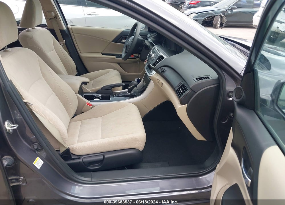 2015 HONDA ACCORD HYBRID VIN: 1HGCR6F30FA007106