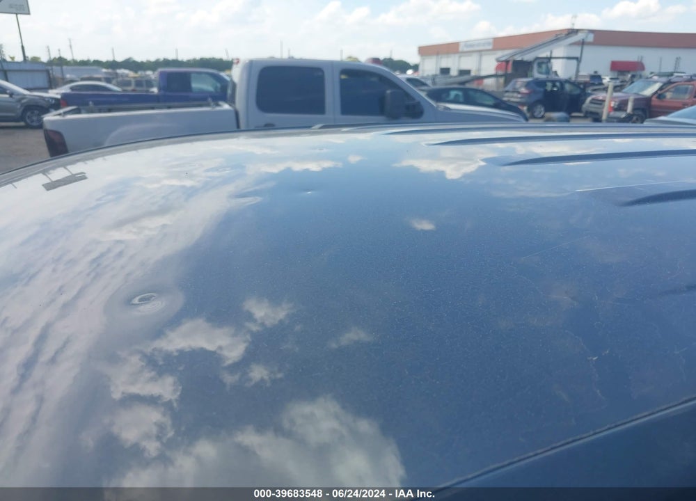 2018 CHEVROLET EQUINOX LT VIN: 2GNAXJEVXJ6347720