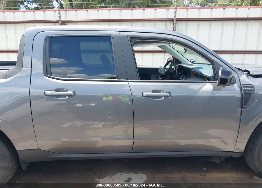 2024 FORD MAVERICK LARIAT VIN: 3FTTW8M34RRA40755