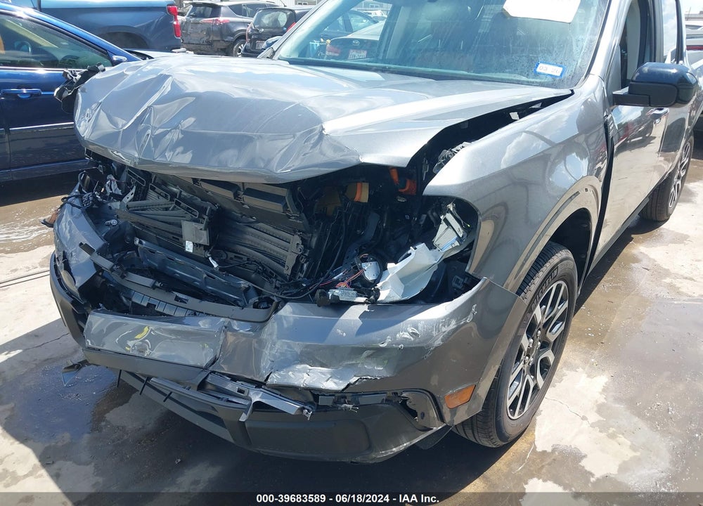 2024 FORD MAVERICK LARIAT VIN: 3FTTW8M34RRA40755