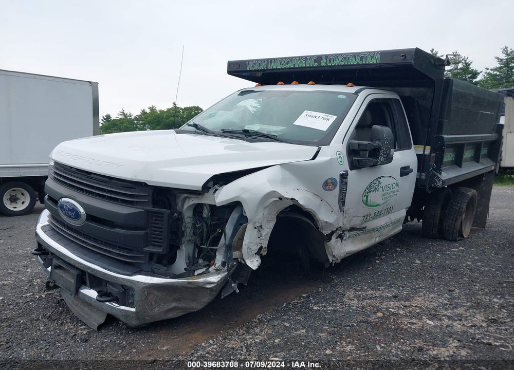 2017 FORD F-550 CHASSIS XL VIN: 1FDUF5HT0HEE87156