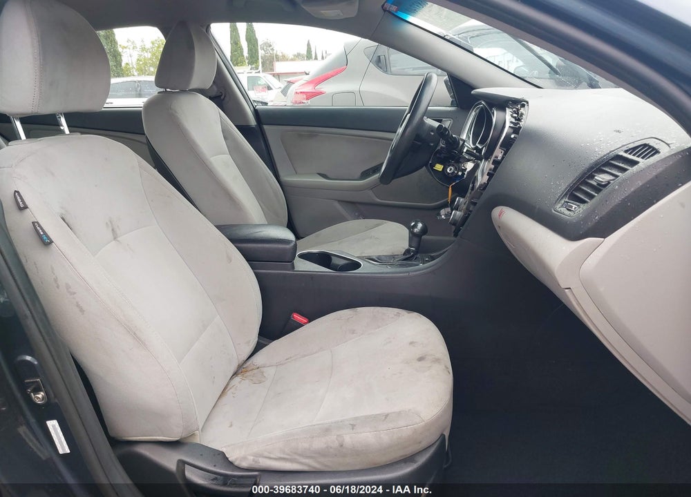 2015 KIA OPTIMA LX VIN: KNAGM4A77F5558460