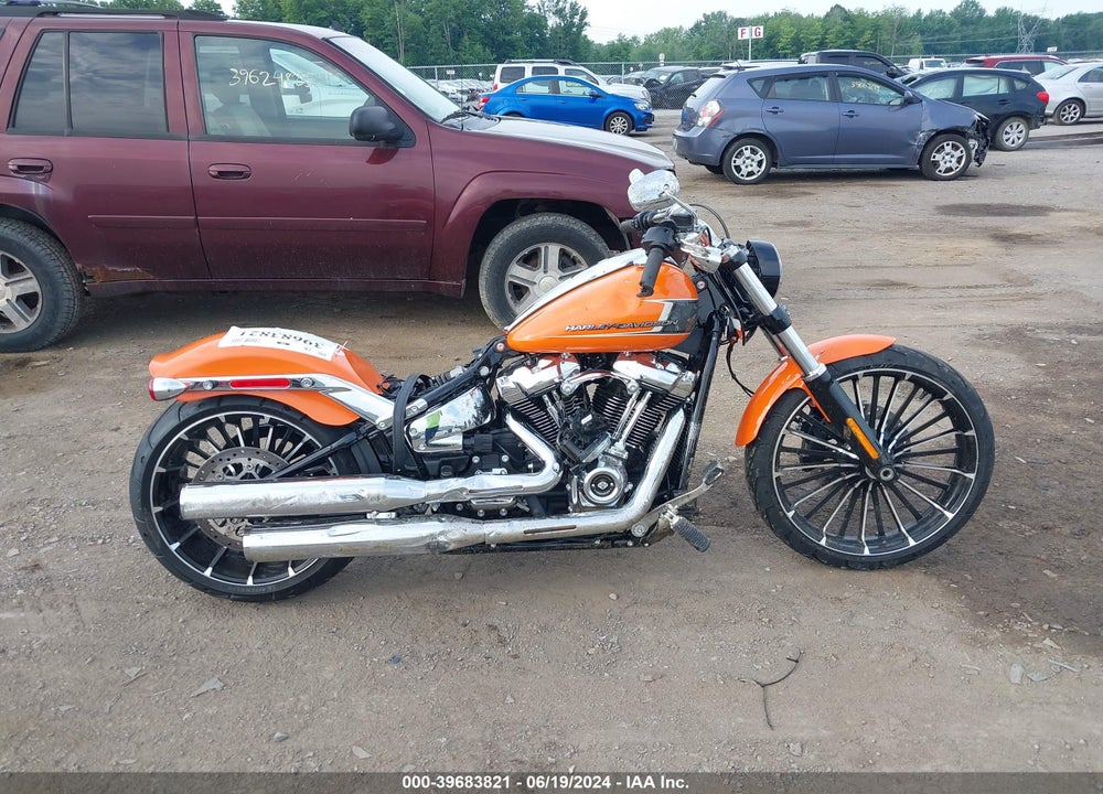 2023 HARLEY-DAVIDSON FXBR VIN: 1HD1YEZ13PB068540