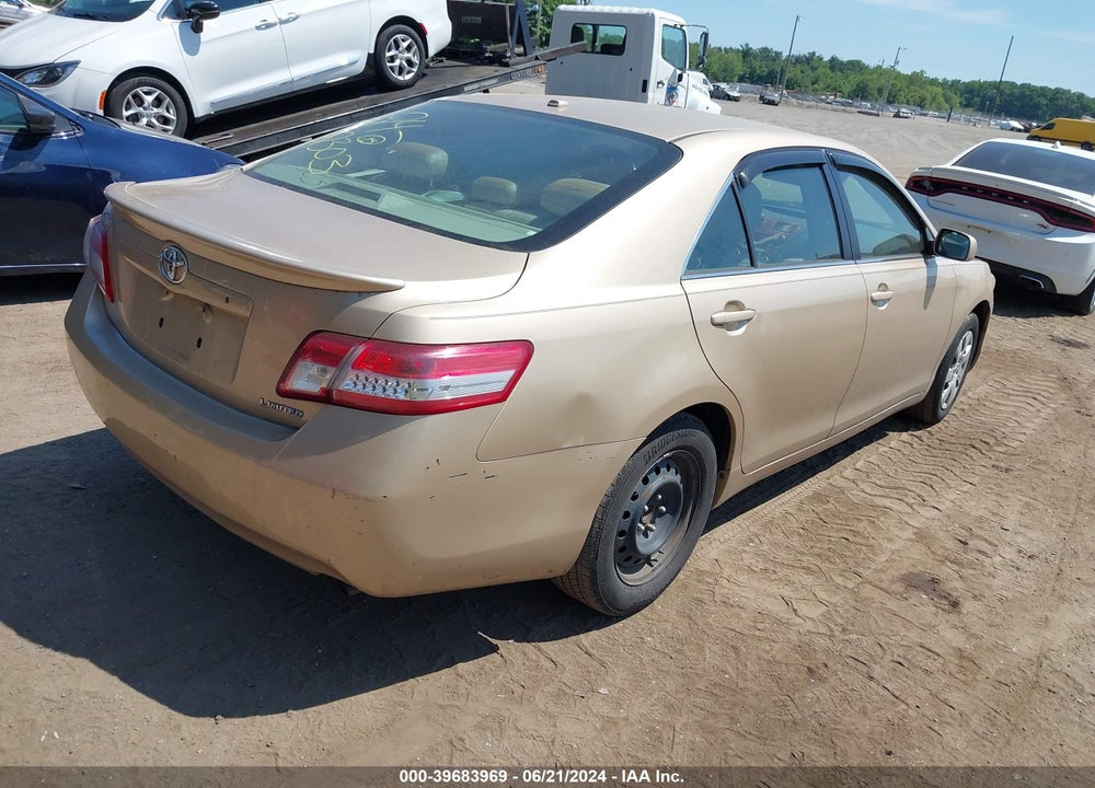 2011 TOYOTA CAMRY LE VIN: 4T1BF3EK6BU699967