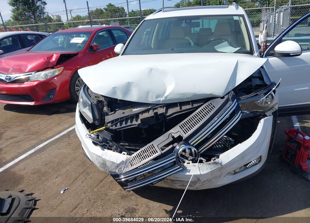 2017 VOLKSWAGEN TIGUAN 2.0T WOLFSBURG EDITION VIN: WVGRV7AX0HW507143