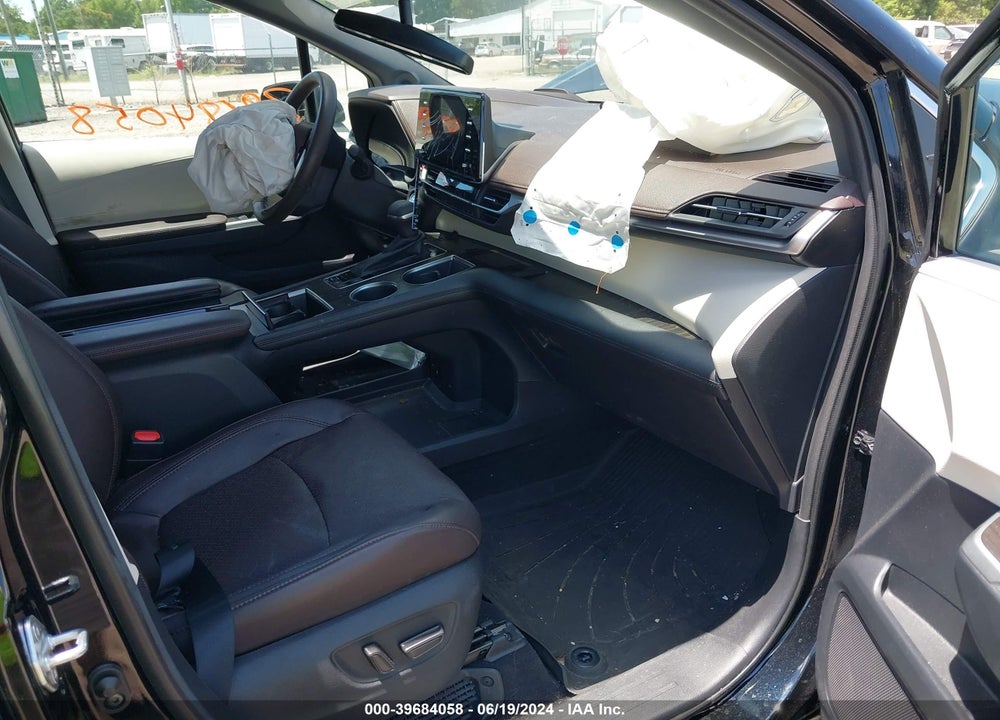 2022 TOYOTA SIENNA PLATINUM VIN: 5TDERKEC2NS110269