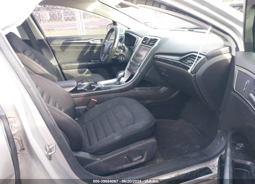 2016 FORD FUSION SE VIN: 3FA6P0H74GR365787