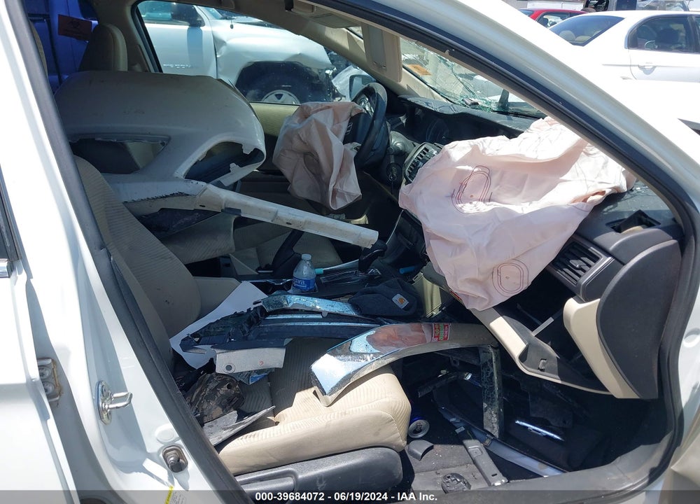 2014 HONDA ACCORD LX VIN: 1HGCR2F33EA084477