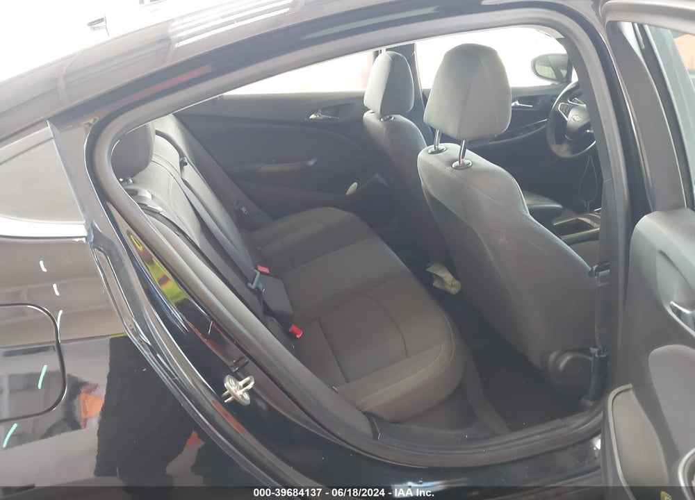 2019 CHEVROLET CRUZE LT VIN: 1G1BE5SM9K7144513