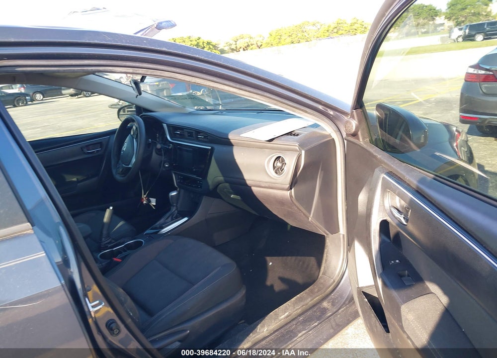 2019 TOYOTA COROLLA LE VIN: 5YFBURHE5KP913167