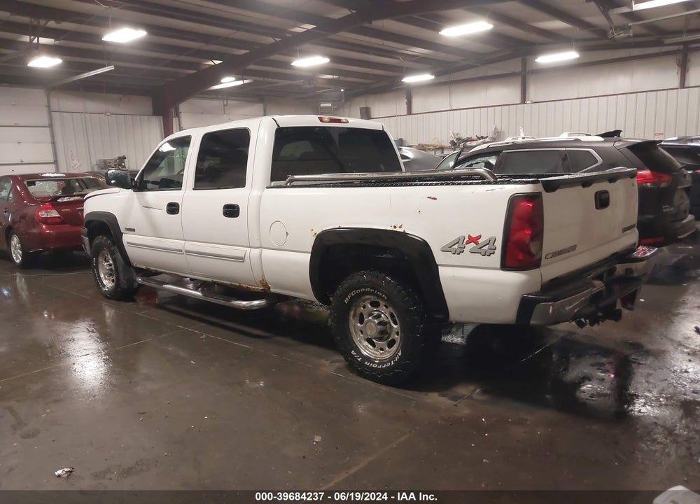 2004 CHEVROLET SILVERADO 2500 LS VIN: 1GCGK23UX4F153703