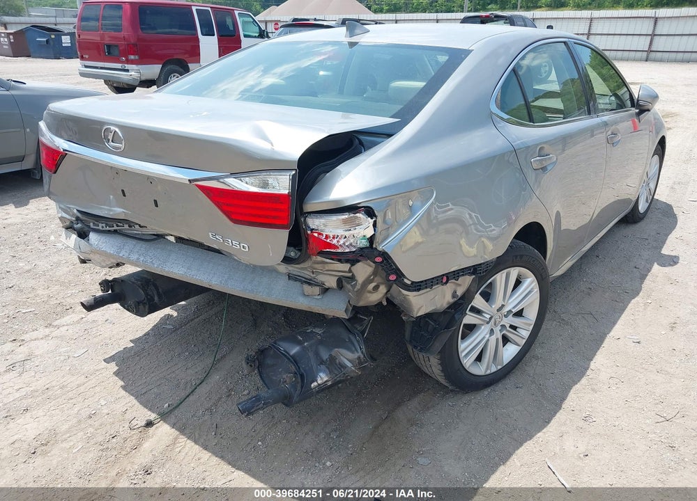 2015 LEXUS ES 350 VIN: JTHBK1GG8F2196812