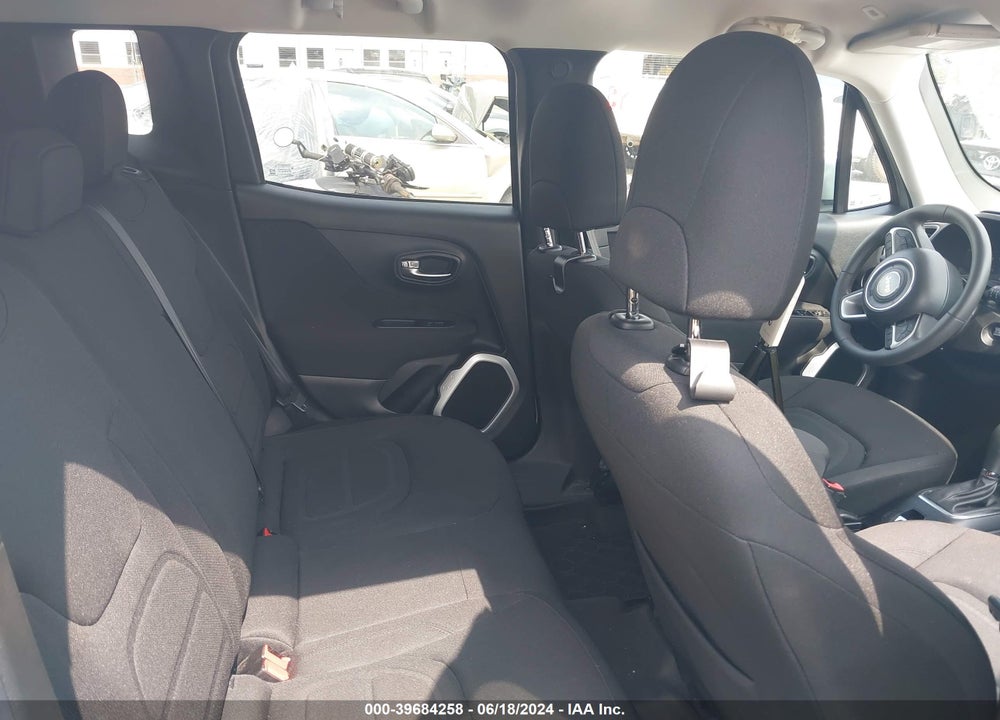2018 JEEP RENEGADE LATITUDE FWD VIN: ZACCJABB3JPH61731