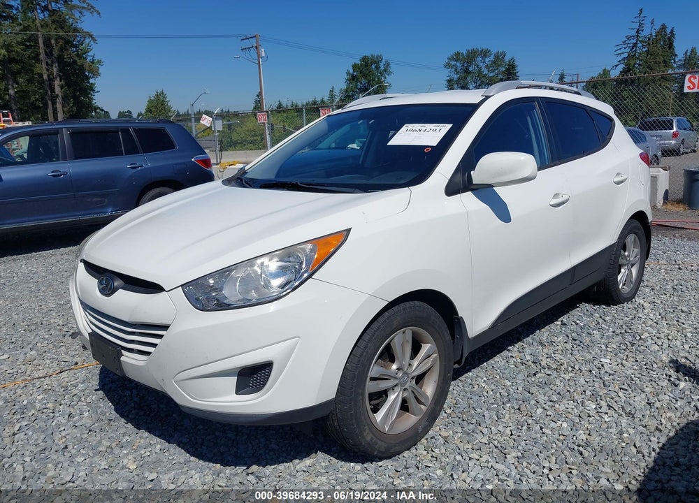 2011 HYUNDAI TUCSON GLS VIN: KM8JUCAC4BU316107
