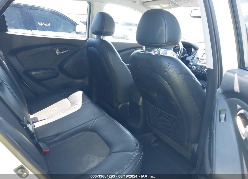 2011 HYUNDAI TUCSON GLS VIN: KM8JUCAC4BU316107