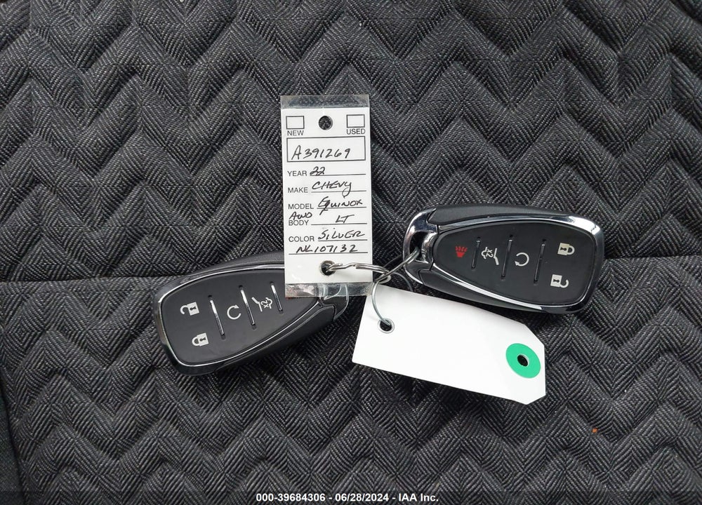 2022 CHEVROLET EQUINOX AWD LT VIN: 3GNAXUEV6NL107132