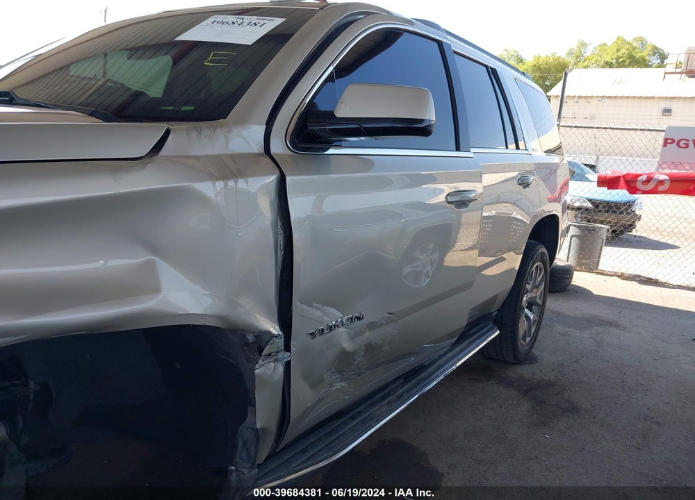 2015 GMC YUKON SLE VIN: 1GKS2AKC3FR690173