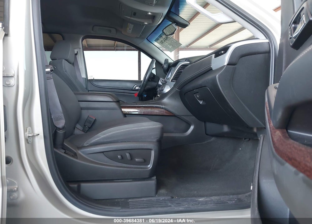 2015 GMC YUKON SLE VIN: 1GKS2AKC3FR690173