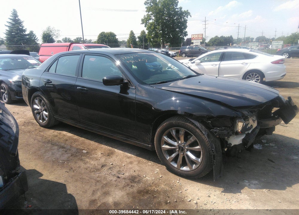 2014 CHRYSLER 300 300S VIN: 2C3CCAGG0EH384091