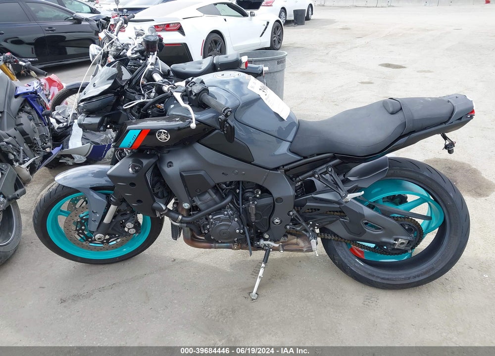 2022 YAMAHA MTN1000 C VIN: JYARN79YXNA000370