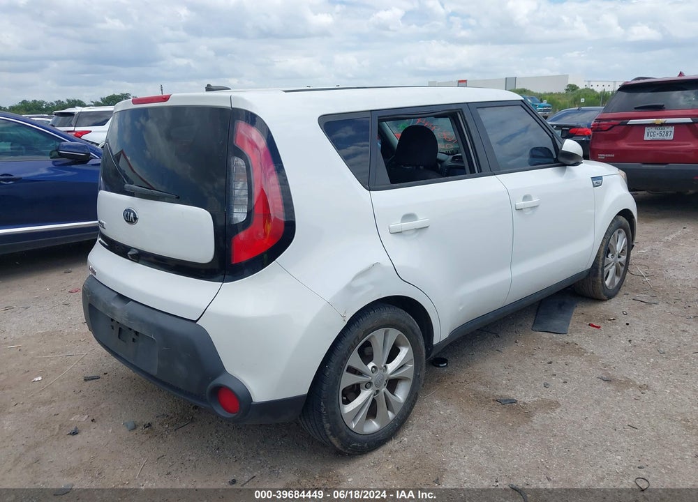 2015 KIA SOUL VIN: KNDJP3A58F7158579